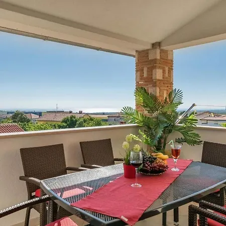 Nada Comfortable Hotel 4*